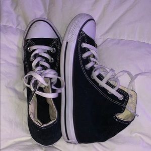 Converse Shoes - black high top converse!! size 8 women’s Converse Shoes - black high top converse!! size 8 women’s